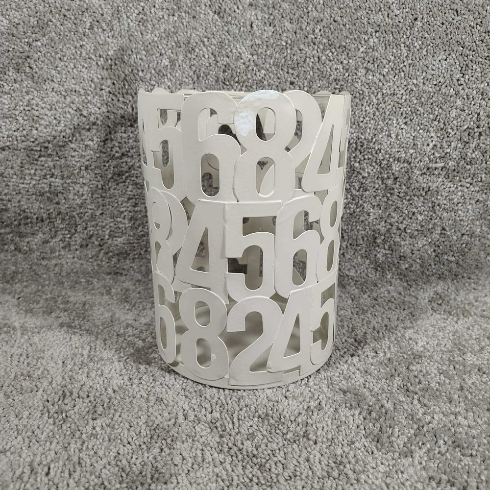 White Number Cutout Metal Modernhome Candle Holder with Glass Insert